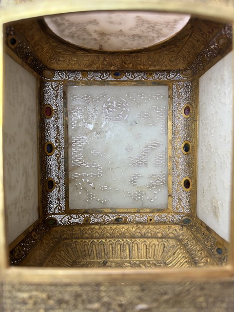古玩雜項龍紋銀鎏金嵌寶宮燈真品鑒賞圖