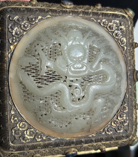 古玩雜項龍紋銀鎏金嵌寶宮燈真品鑒賞圖