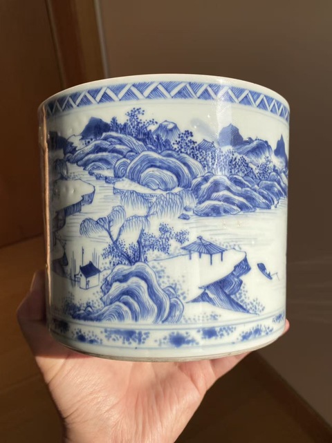 古玩陶瓷青花山水筆筒真品鑒賞圖