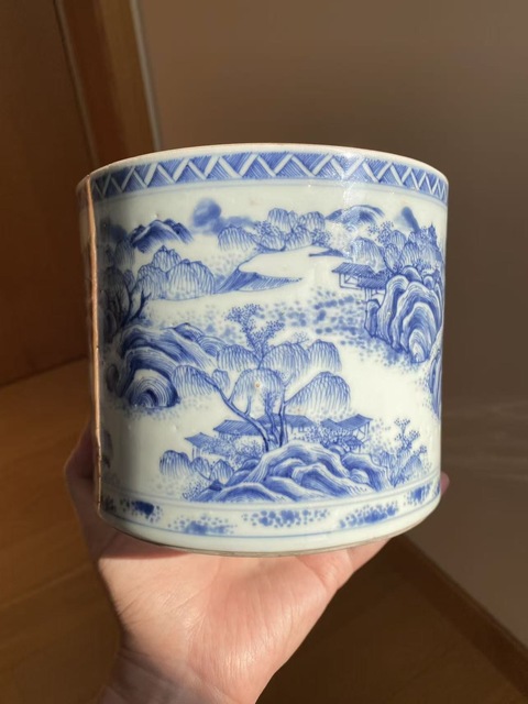 古玩陶瓷青花山水筆筒真品鑒賞圖