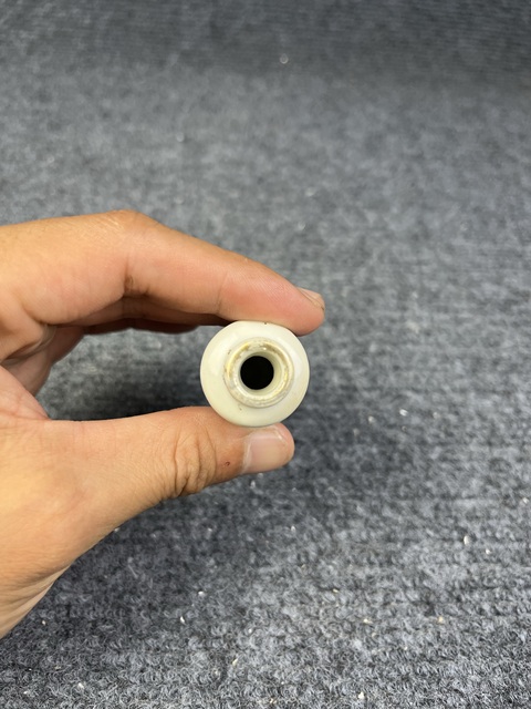 古玩陶瓷粉彩鼻煙壺拍賣,當(dāng)前價(jià)格888元