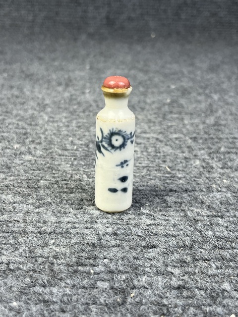 古玩陶瓷康熙青花花卉紋小瓶拍賣，當前價格588元