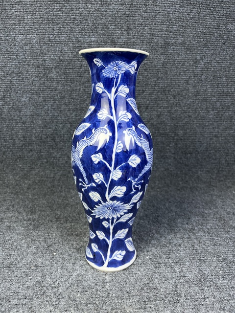 古玩陶瓷青花留白雙龍穿花紋觀音瓶拍賣(mài)，當(dāng)前價(jià)格2988元