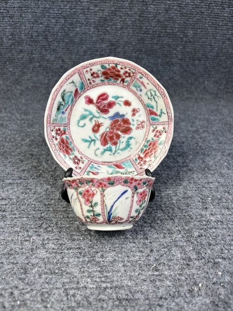 古玩陶瓷雍正粉彩花卉紋杯碟套拍賣,當前價格2888元