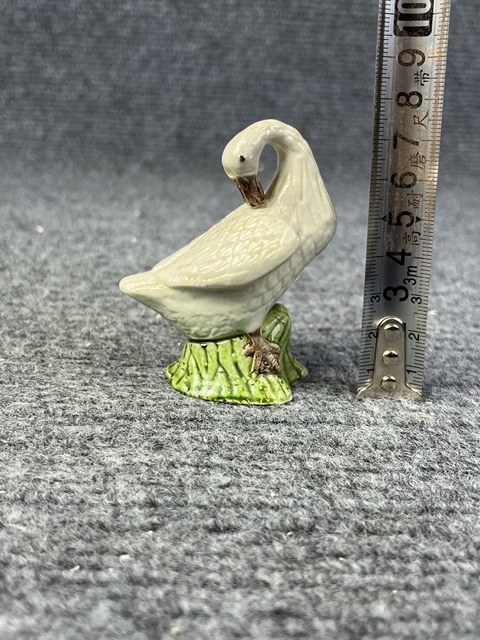 古玩陶瓷鴨子塑像拍賣,當前價格588元
