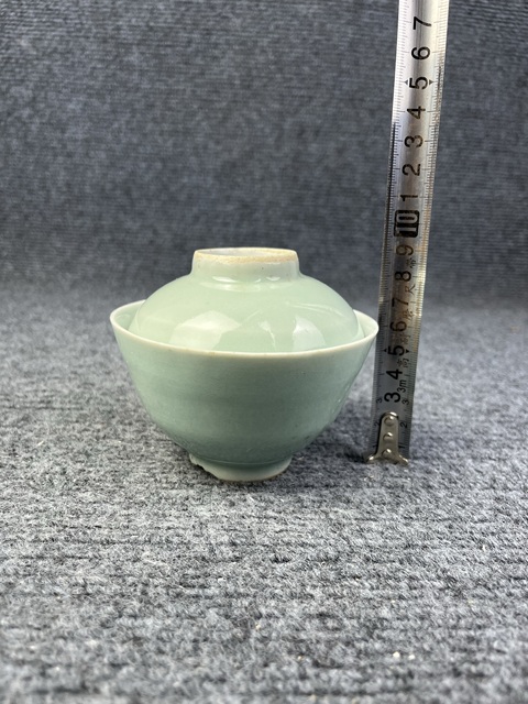 古玩陶瓷豆青釉蓋碗拍賣，當前價格688元