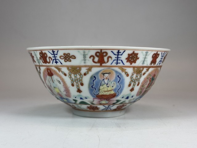 古玩陶瓷粉彩奇珍八寶碗真品鑒賞圖