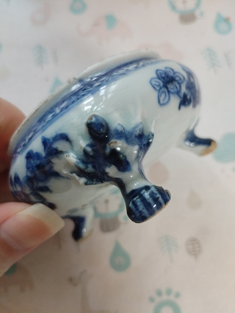 古玩陶瓷青花香爐真品鑒賞圖