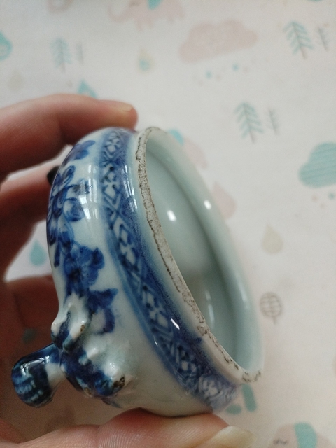 古玩陶瓷青花香爐真品鑒賞圖