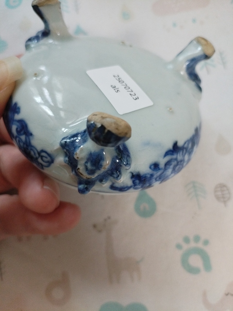 古玩陶瓷清中·青花花鳥紋香爐 真品鑒賞圖