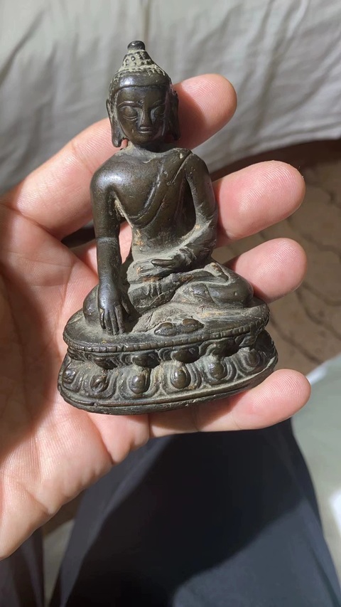 古玩銅器造像真品鑒賞圖