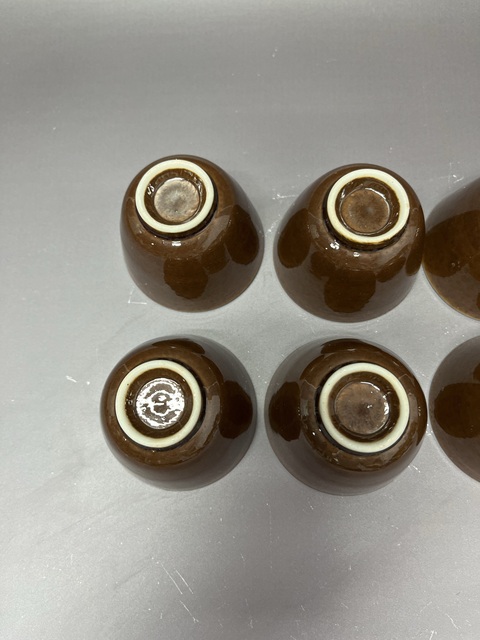 古玩陶瓷六只·創匯外紫金釉內青花魚藻紋杯一組拍賣,當前價格89元