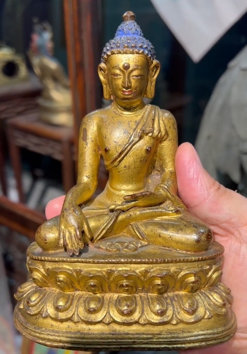 古玩銅器造像真品鑒賞圖