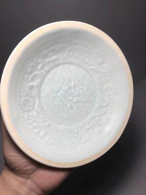 古玩陶瓷宋,青白釉娃娃采蓮紋印花盤拍賣,當前價格9999元