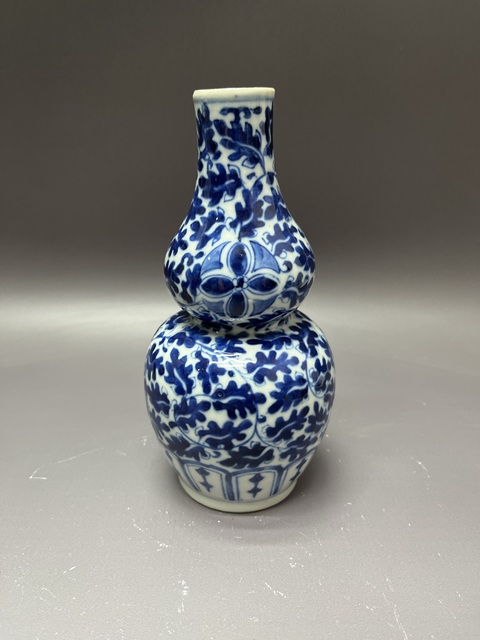 古玩陶瓷清晚期·寶相花卉紋青花葫蘆瓶拍賣,當前價格3800元