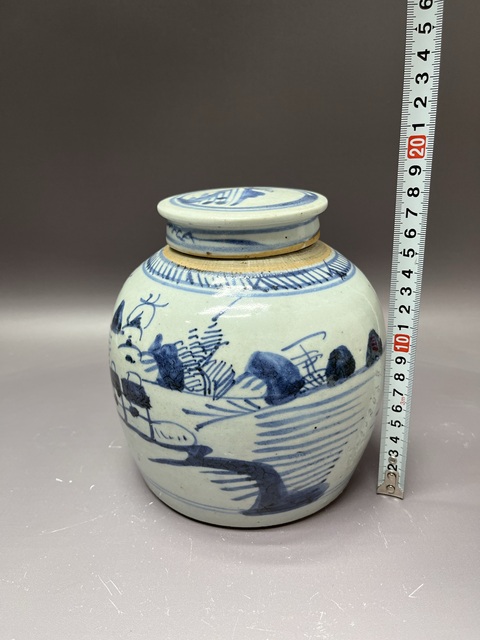 古玩陶瓷山水紋青花罐真品鑒賞圖