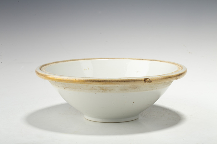古玩陶瓷晚清·青花纏枝蓮紋溫鍋
真品鑒賞圖