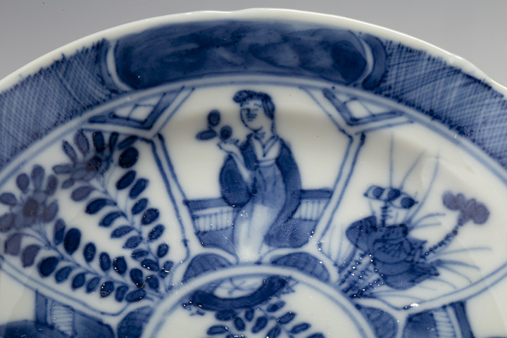 古玩陶瓷清晚·青花四美花卉紋花口碟
真品鑒賞圖