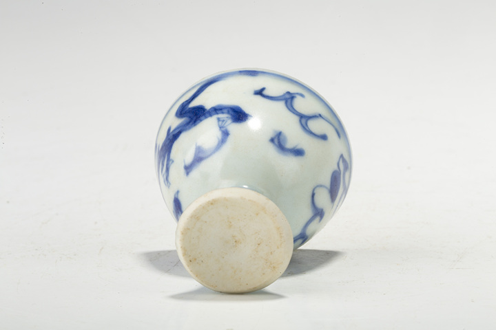 古玩陶瓷明晚·青花趕珠龍紋高足杯一對(duì)拍賣,當(dāng)前價(jià)格3762元