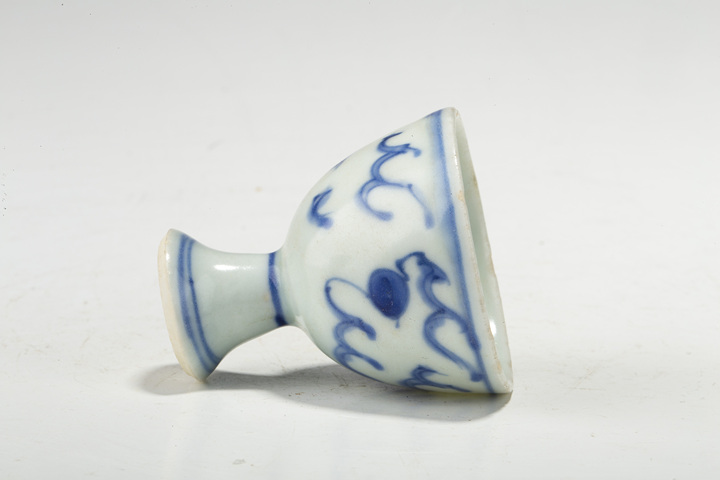 古玩陶瓷明晚·青花趕珠龍紋高足杯一對(duì)拍賣,當(dāng)前價(jià)格3762元