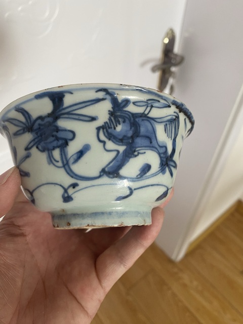 古玩陶瓷晚明青花獅子穿花紋茶碗真品鑒賞圖
