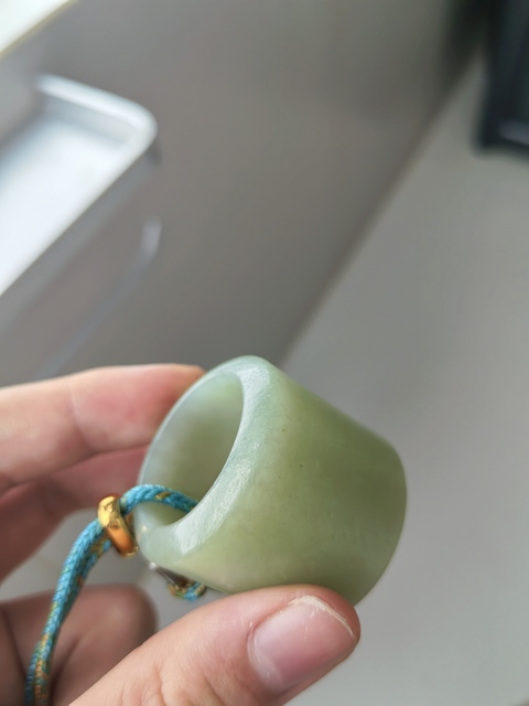 古玩玉器和田玉雕“素紋扳指”真品鑒賞圖