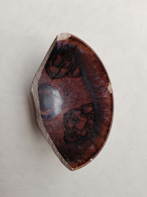 古玩陶瓷吉州窯剪紙貼花盞拍賣,當前價格599元