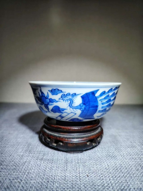 古玩陶瓷青花龍鳳紋碗真品鑒賞圖