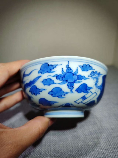 古玩陶瓷青花龍鳳紋碗真品鑒賞圖