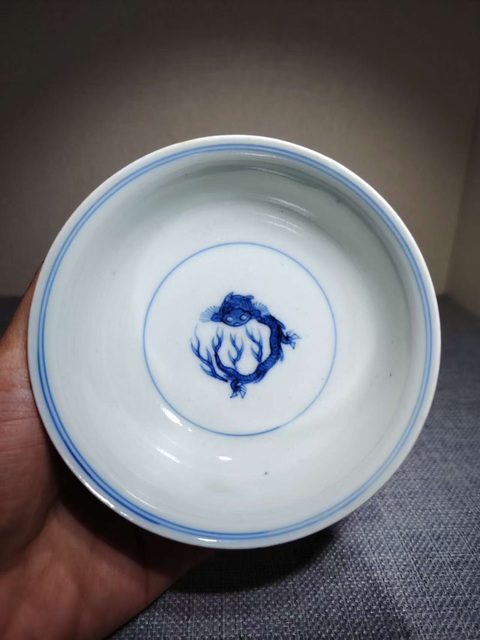 古玩陶瓷青花龍鳳紋碗真品鑒賞圖