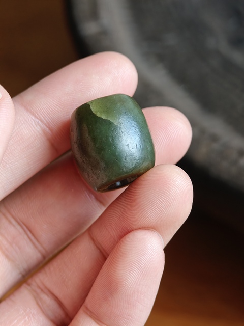 古玩玉器玉桶型珠真品鑒賞圖
