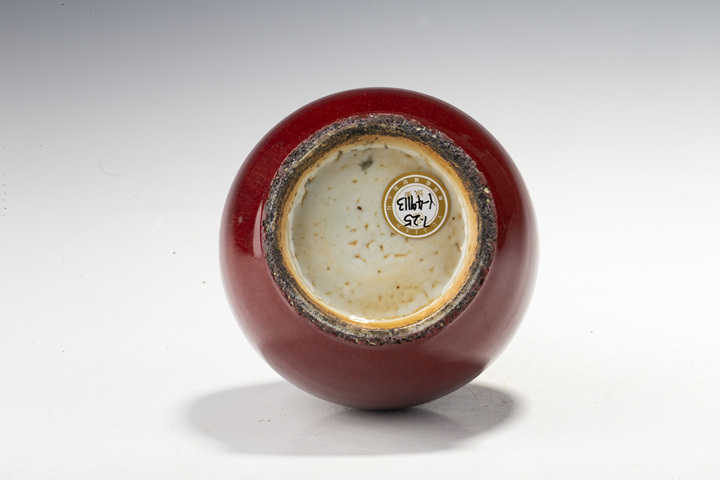 古玩陶瓷清中·鈞紅釉天球瓶拍賣，當(dāng)前價格13500元