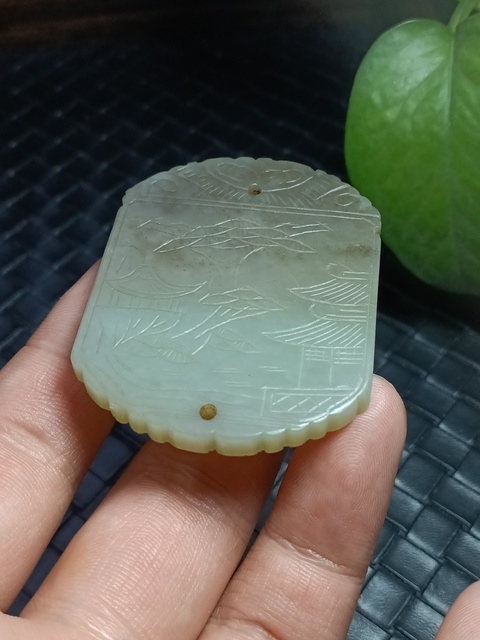 古玩玉器（珠博入盒）清代和田玉山水樓臺玉牌子拍賣，當前價格9688元