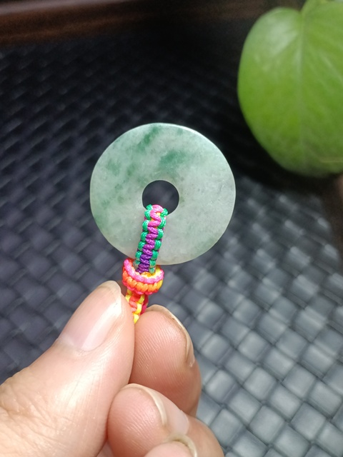 古玩玉器(放漏)清代天然翡翠“平安扣”拍賣,當前價格488元