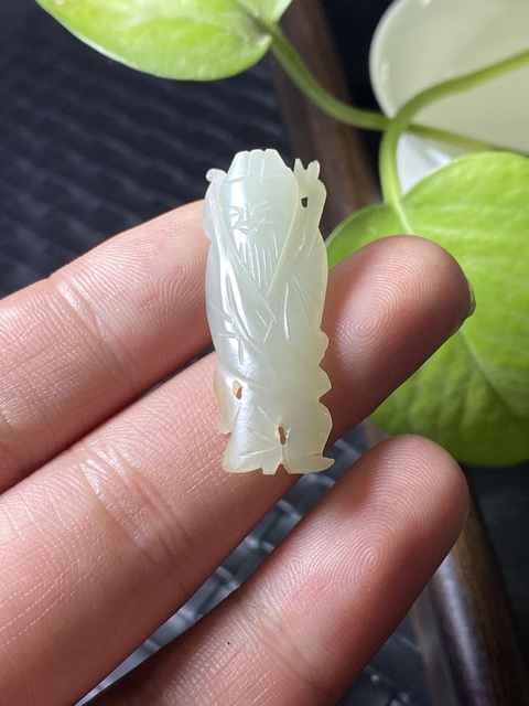 古玩玉器(一口價放漏)清代和田玉雕“壽星”拍賣,當(dāng)前價格788元