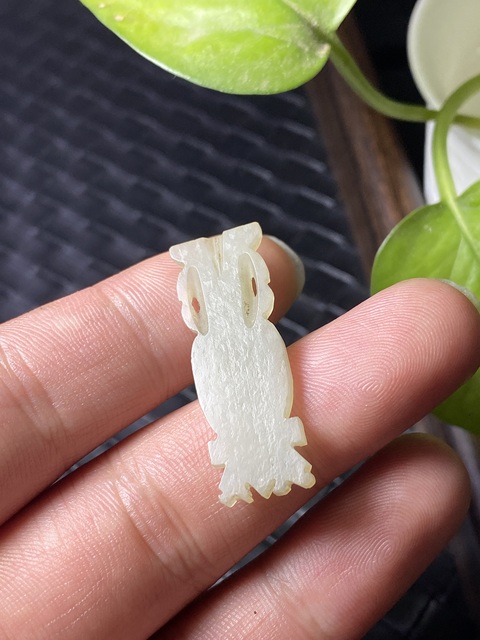 古玩玉器(一口價放漏)清代和田玉雕“寶瓶玉飾”拍賣,當(dāng)前價格788元