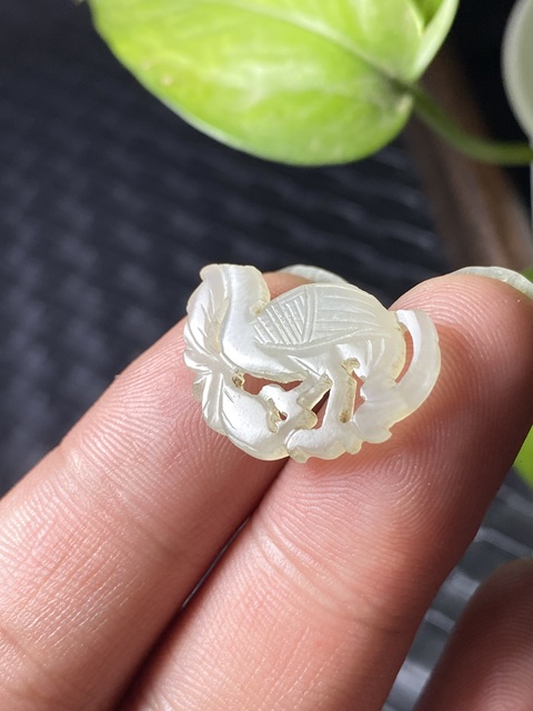 古玩玉器清代和田玉雕“仙鶴”花飾拍賣，當前價格168元