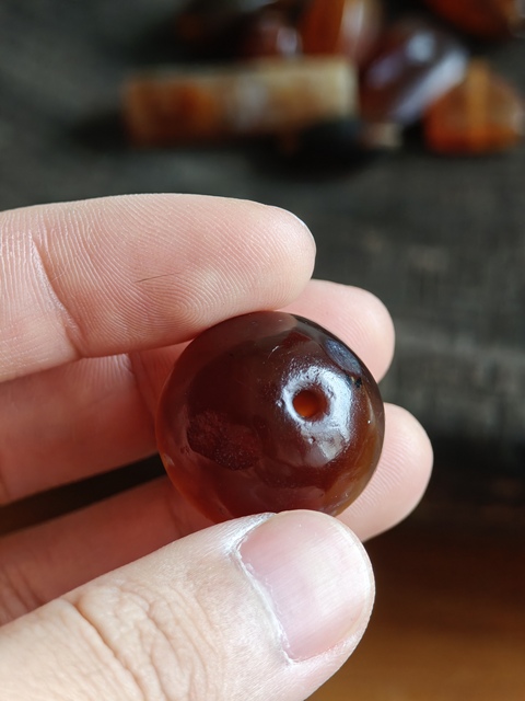 古玩玉器瑪瑙珠真品鑒賞圖