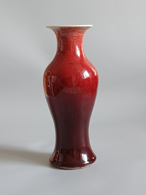 古玩陶瓷郎紅釉觀音瓶真品鑒賞圖