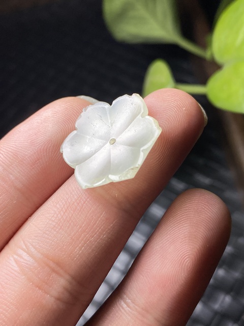 古玩玉器清代和田玉雕“帽花”拍賣,當前價格688元