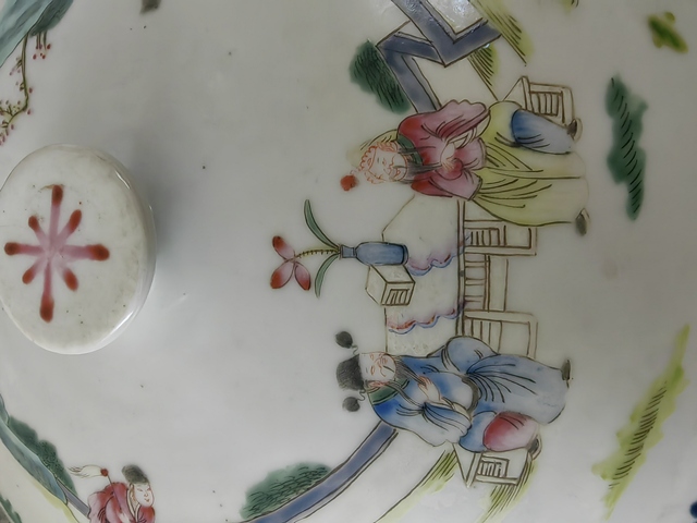 古玩陶瓷人物紋粉彩一品鍋真品鑒賞圖