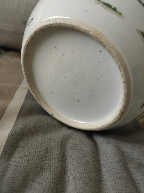 古玩陶瓷花鳥紋粉彩罐真品鑒賞圖
