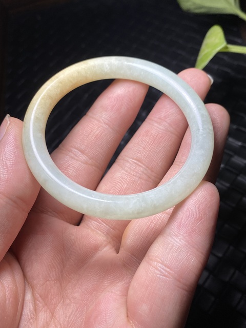 古玩玉器清代天然翡翠手鐲拍賣，當前價格8600元