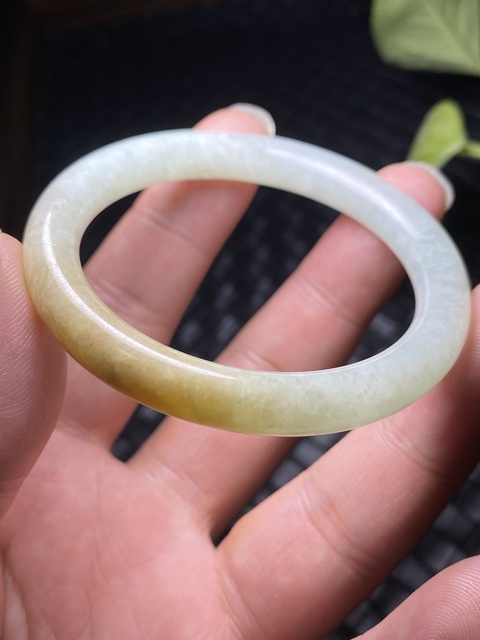 古玩玉器清代天然翡翠手鐲拍賣，當前價格8600元