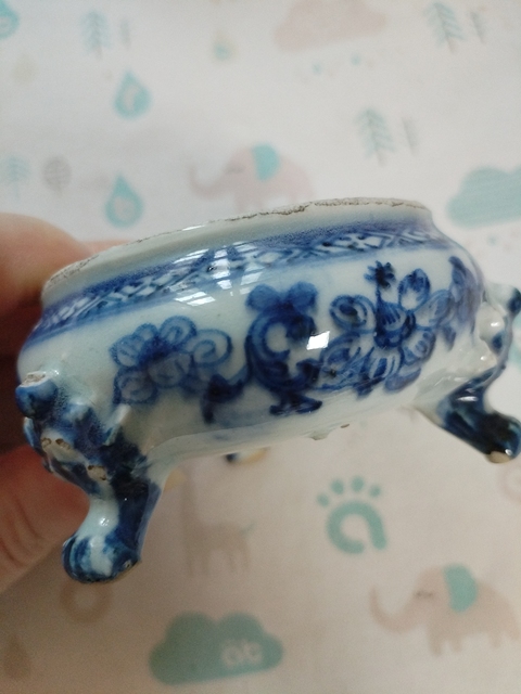古玩陶瓷青花香爐真品鑒賞圖