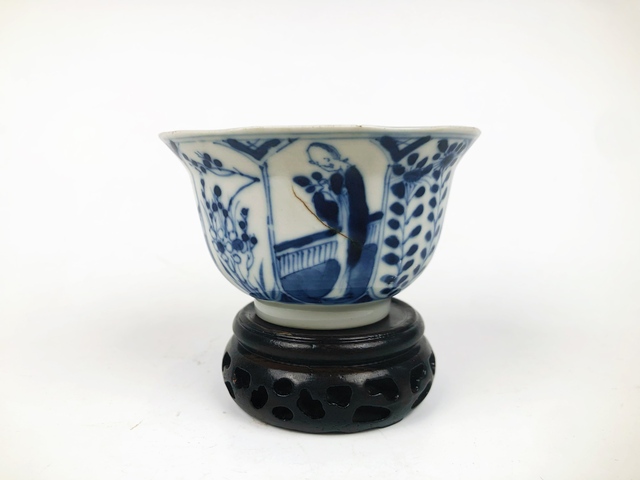 古玩陶瓷清光緒·青花仕女折沿杯拍賣,當前價格198元