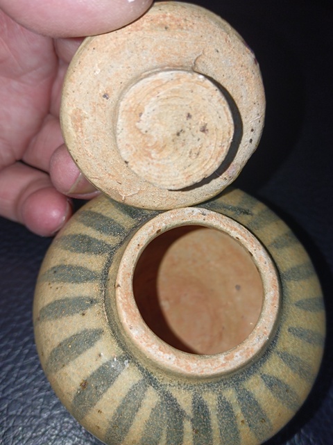 古玩陶瓷青花蓋罐真品鑒賞圖