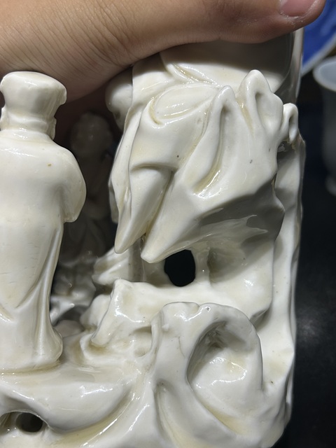古玩陶瓷德化白瓷觀音菩薩造像真品鑒賞圖