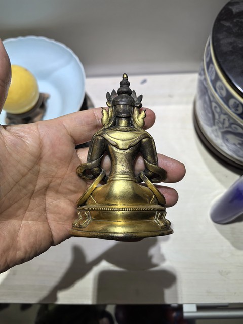 古玩銅器無量壽佛真品鑒賞圖