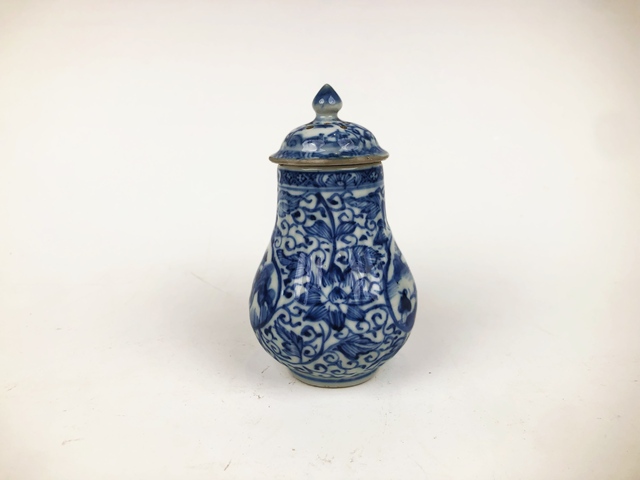 古玩陶瓷清康熙·青花山水人物執壺拍賣，當前價格0元